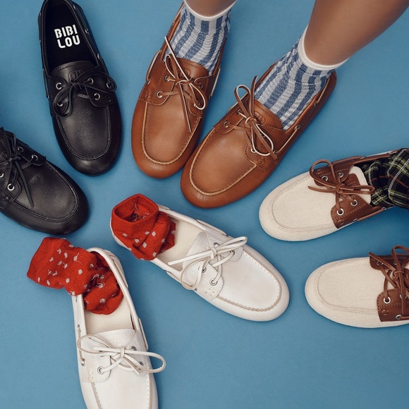 Bibi Lou Women's Tan and Boat Shoes - Picture 5 of 6